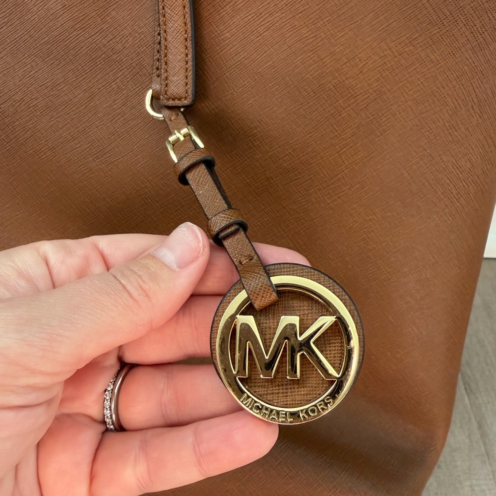 Michael Kors Tan Tote / Laptop Bag - Picture 3 of 15